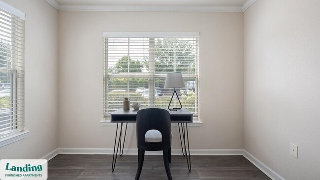 Building Photo - 210 Hillwood Blvd