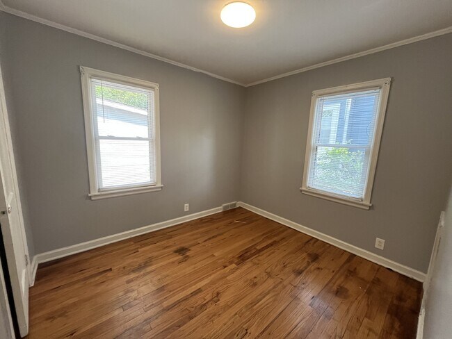 Foto del edificio - 7023 N 33rd St