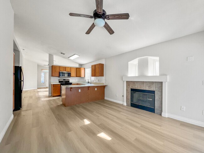 Foto del edificio - Comfortable 3-Bed, 2-Bath Home