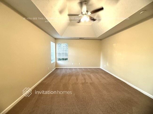 Building Photo - 10 Summer Breeze Ct