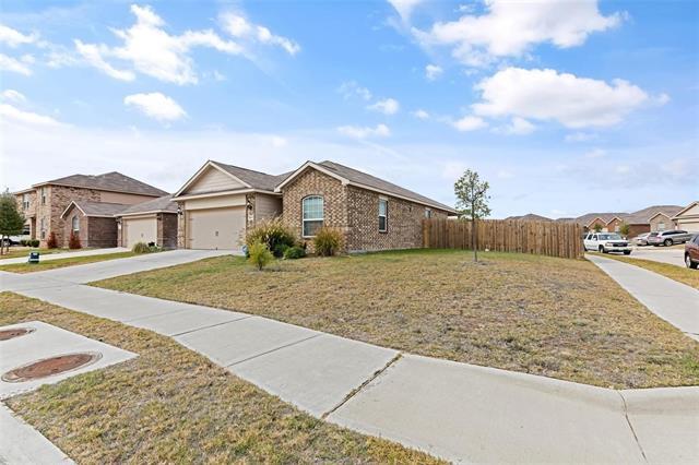 Foto del edificio - 6041 Spring Ranch Dr