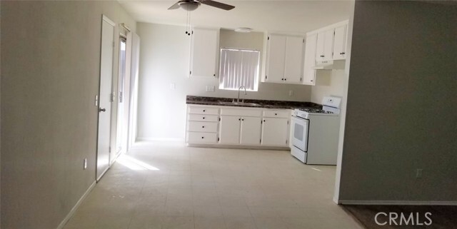 Foto del edificio - 14010 Spruce St