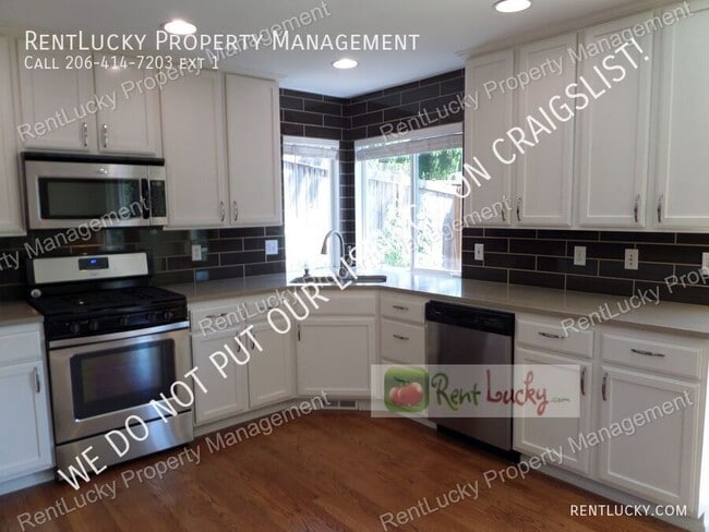 Building Photo - 27815 NE 149th Ct