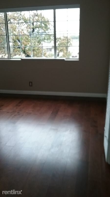 Foto del edificio - 2 br, 1 bath Apartment - 1926 W Imperial Hwy