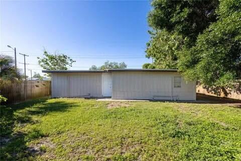 Photo - 812 E Lotus Ave Apartment