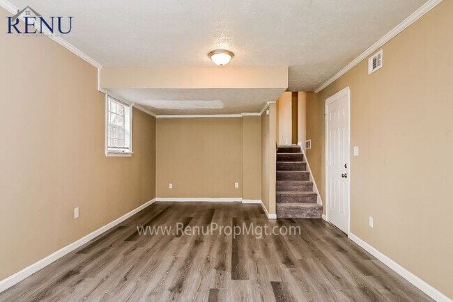 Foto del edificio - Now Available!