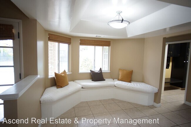 Foto del edificio - 3 br, 2 bath House - 9409 High Oak Dr