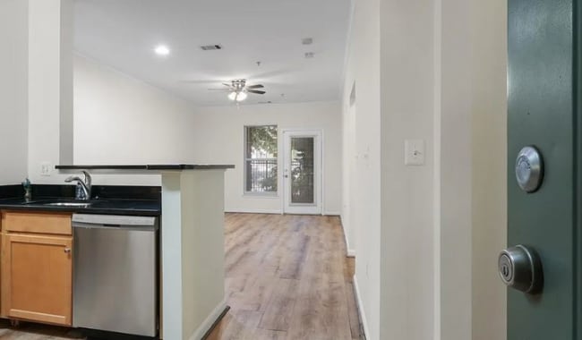 Foto del edificio - 5126 Brittney Elyse Cir