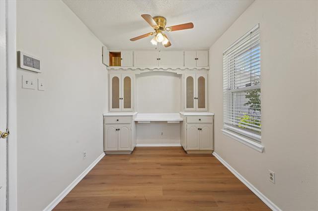 Foto del edificio - 3229 Oak Timber Dr