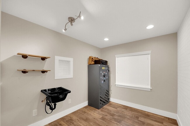 Foto del edificio - 7847 Sagebrush Ln