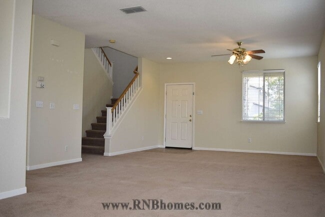 Foto del edificio - 6301 Bluebill Ct
