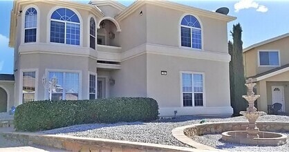 Building Photo - 200 Desert Breeze Dr