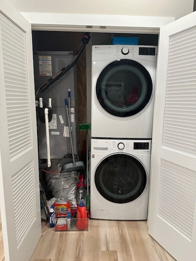 Foto del edificio - 406 Race St