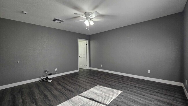 Building Photo - 68520 Hermosillo Rd