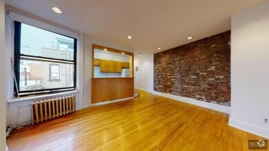 Building Photo - 188 2nd Ave