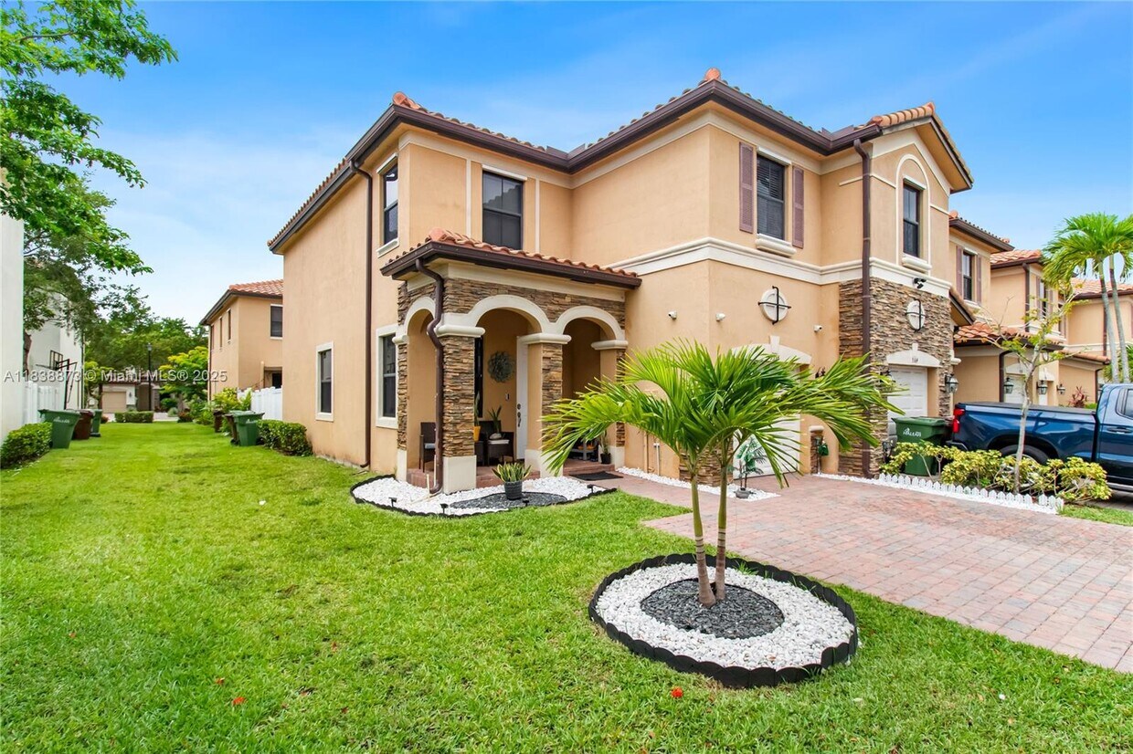 Foto principal - 9358 W 33rd Way