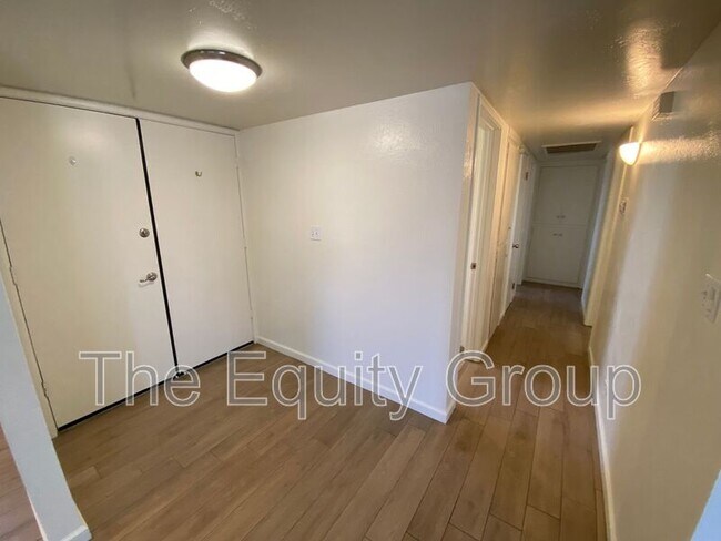 Foto del edificio - 3444 West Laurel Avenue