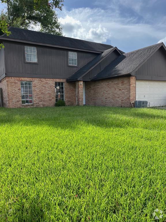 Building Photo - 16346 Quail Hunt Dr