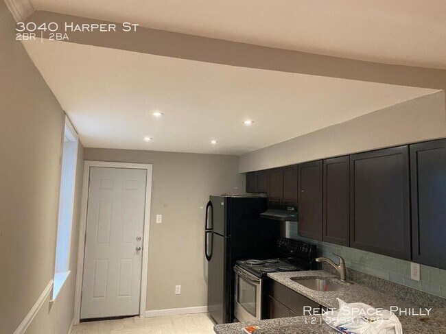Foto del edificio - 3040 W Harper St