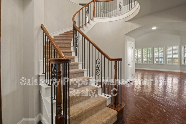 Foto del edificio - 9134 Penny Ln