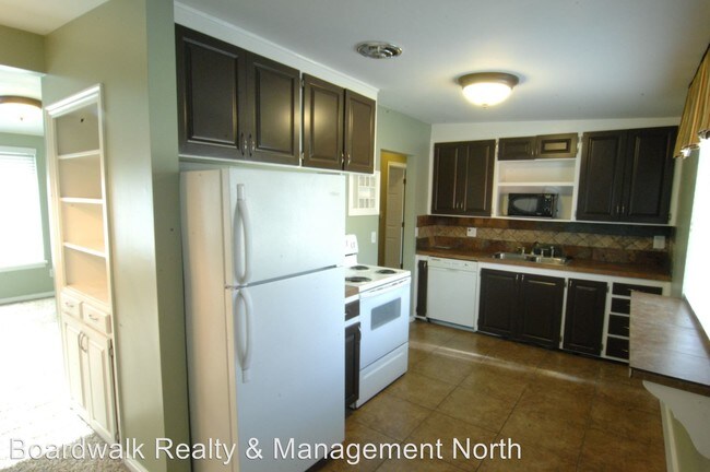 Foto del edificio - 3 br, 1 bath House - 260 Hawthorne St