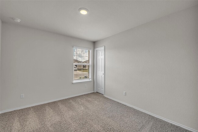 Building Photo - 144 Willers Rd