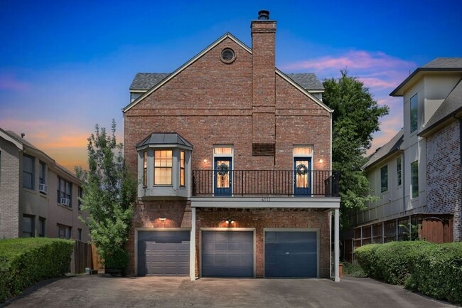 Building Photo - 4111 Herschel Ave