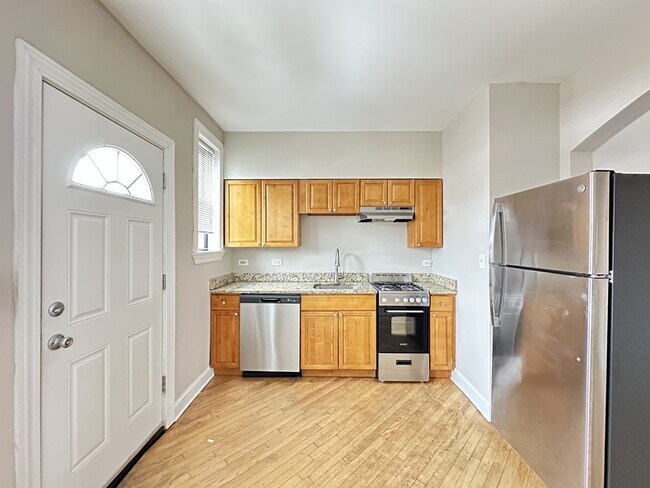 Foto del edificio - 901 Green Bay Rd