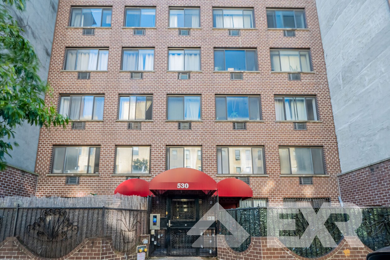 Primary Photo - 530 W 47th St