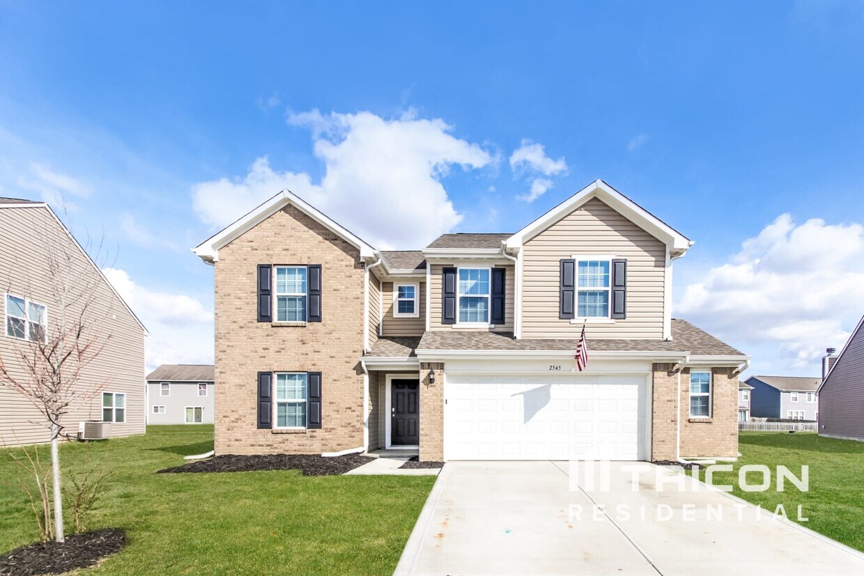 Primary Photo - 2545 Apple Tree Ln