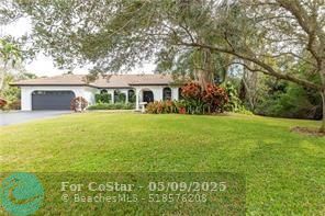 Foto del edificio - 4490 SW 105 Ave