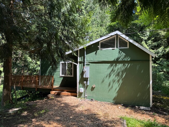 Foto del edificio - 4203 Thunder Ln