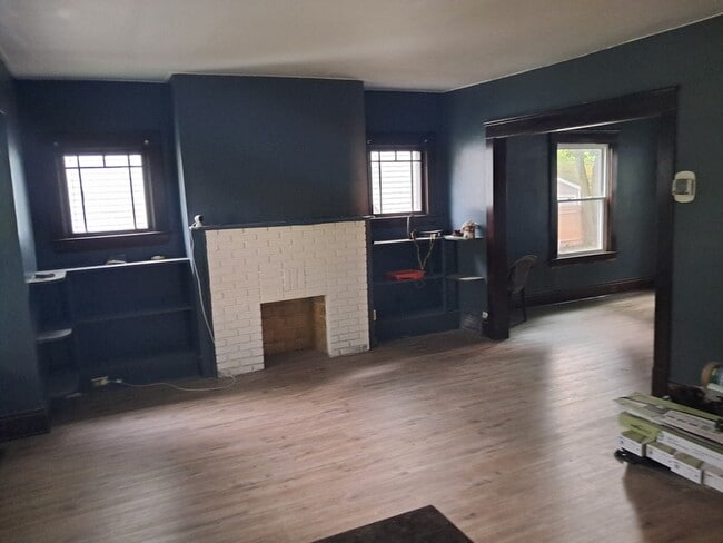 Building Photo - 3809 Delmore Rd