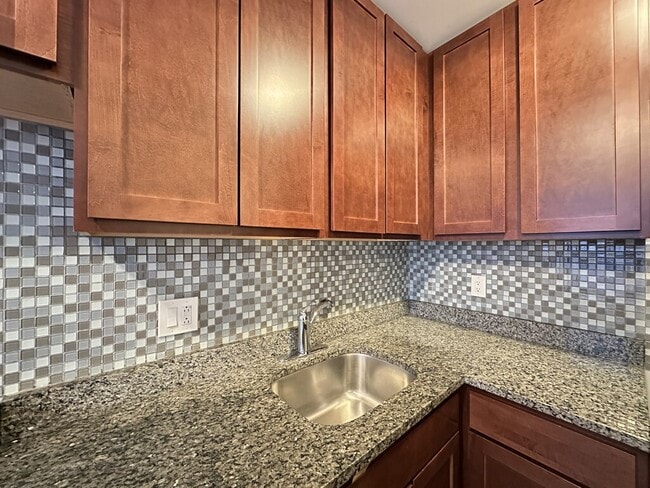 Foto del edificio - 507 W Roscoe St