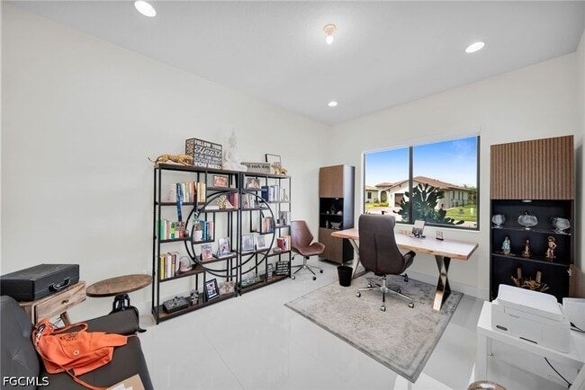 Building Photo - 5043 Ofanto Ln