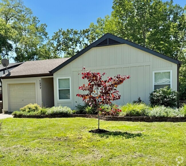 Building Photo - 1277 Tallberry Dr