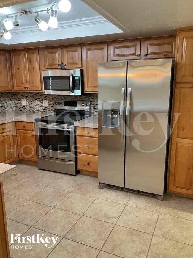 Foto del edificio - 8501 E Lee Pl