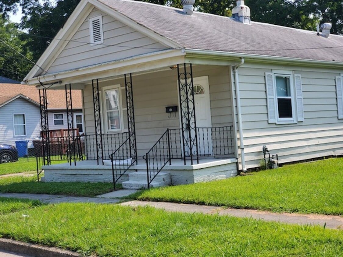 3 bedroom 1 bath - 3 bedroom 1 bath