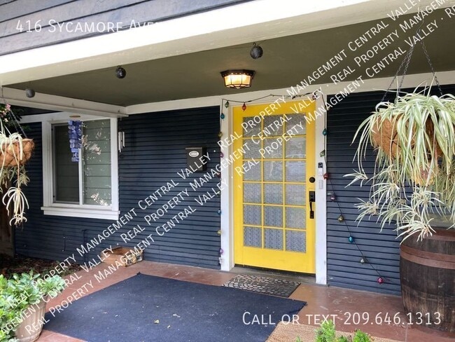 Building Photo - Modesto Furnished 2 Bedroom 2 Bath Bungalo...