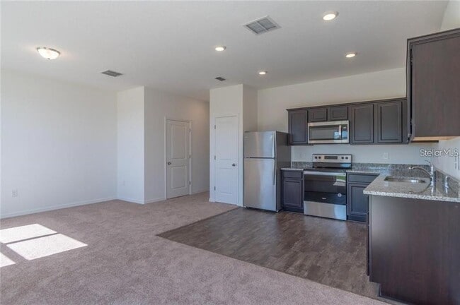 Foto del edificio - 342 Madison Dr