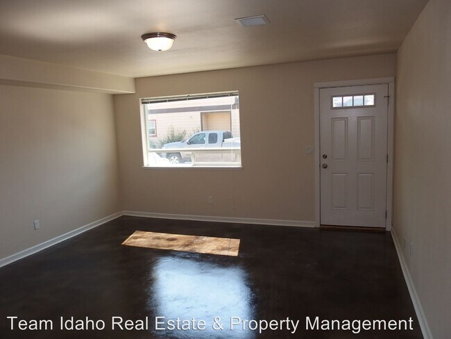 Building Photo - 3 br, 2.5 bath House - 1135 Tiempo Commons
