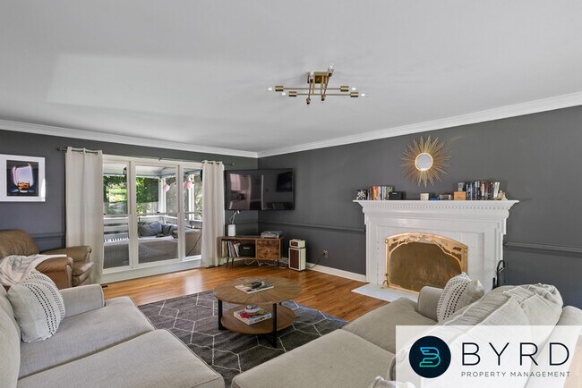 Building Photo - 5501 Silver Birch Ln