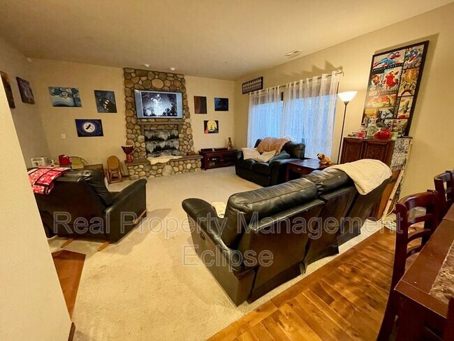 Foto del edificio - 18910 36th Ave W