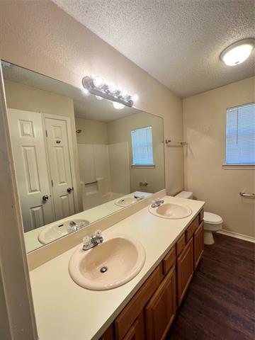 Building Photo - 1309 Aviary Dr