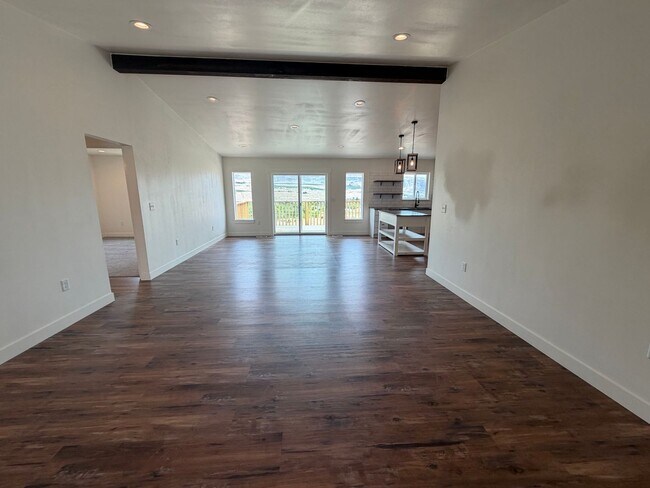Foto del edificio - 3063 Conarty Rd