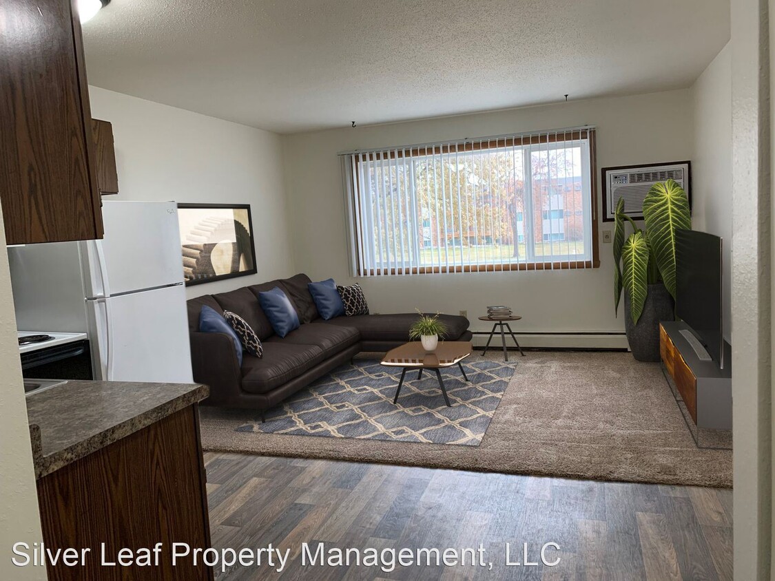 Foto principal - 2537-2537 15th St S