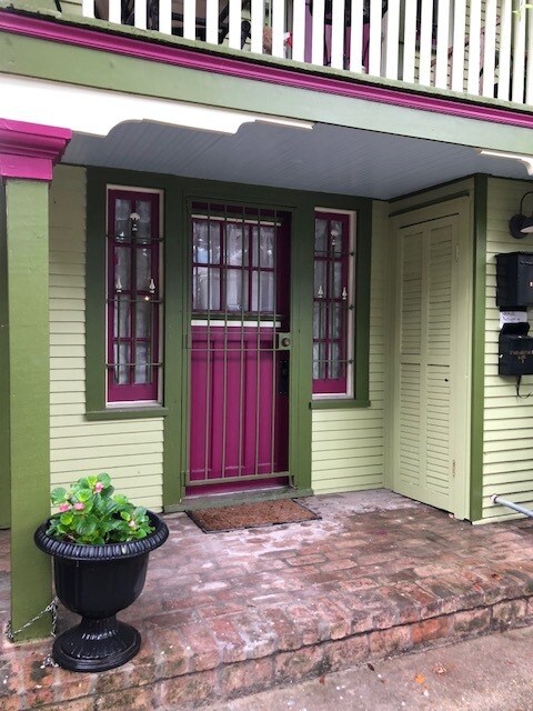 Primary Photo - 1729 Washington Ave