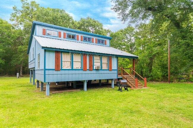 Building Photo - 3511 Trent Rd