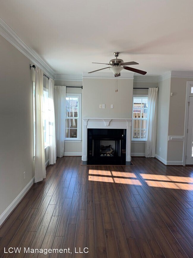 Building Photo - 2 br, 2.5 bath House - 1091 Richmond Park ...