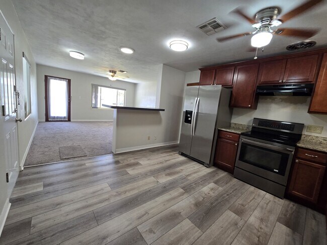 Foto del edificio - 415 New York Ave